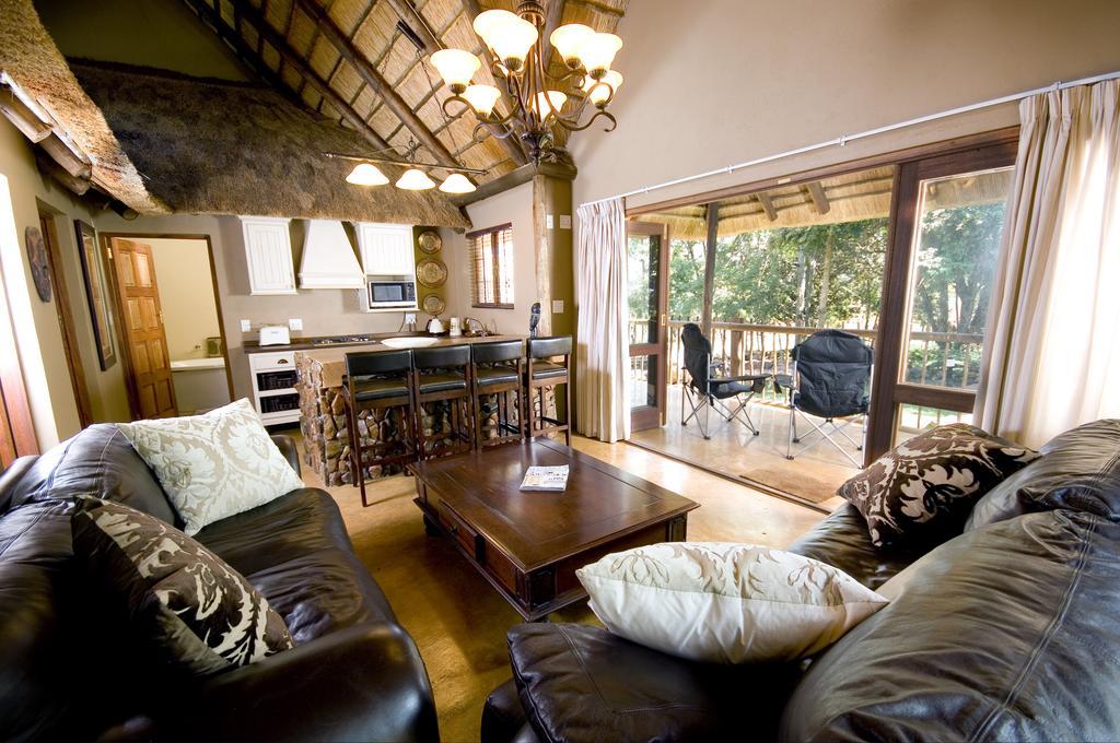 Caracal Lodge Alkmaar الغرفة الصورة